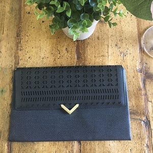 Stella & Dot clutch